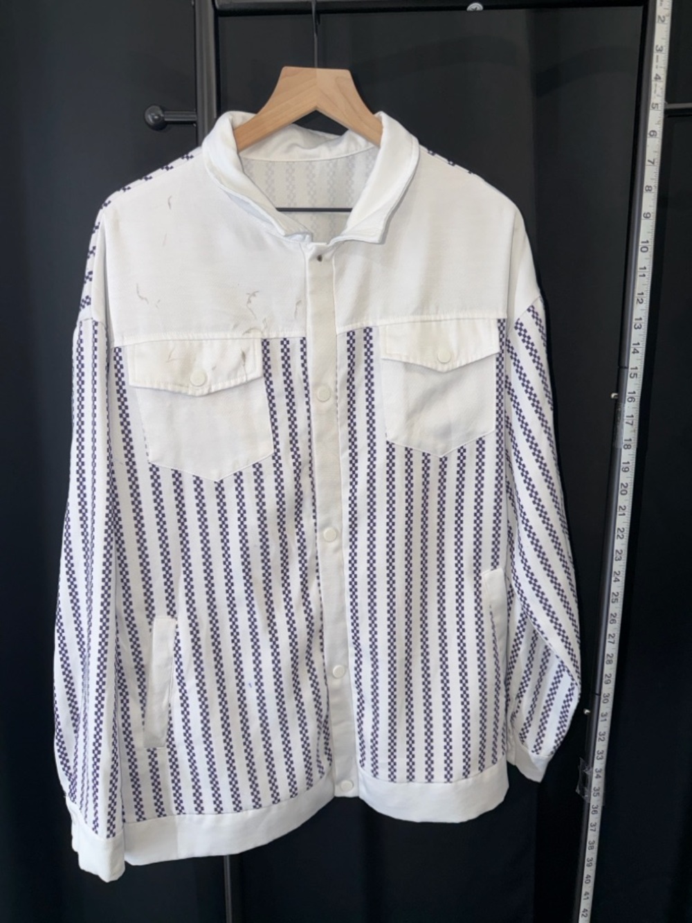 SHEIN White and Navy Striped Men’s Dress Shirt Jacket